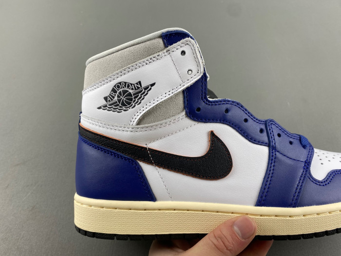 Air Jordan 1 High OG DZ5485-100