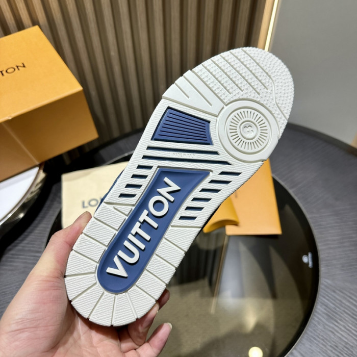 LOU1VTON SNEAKER