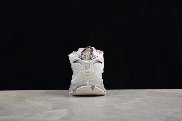 BLCG RUNNER SNEAKER
