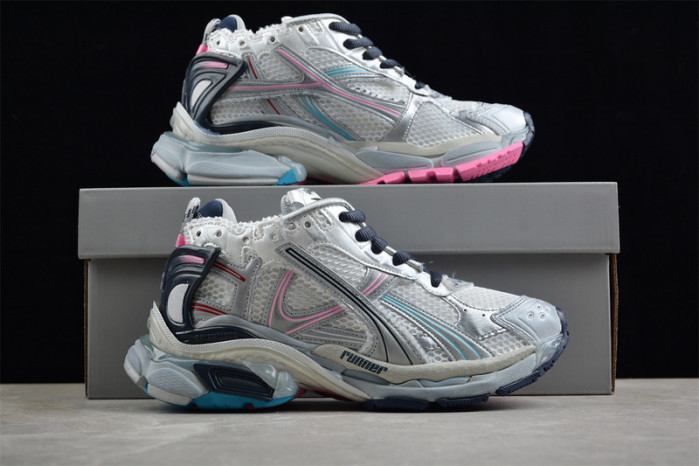 BLCG RUNNER SNEAKER