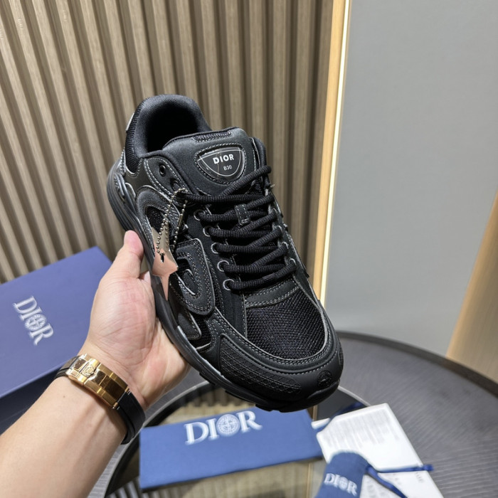 D1OR B30 SNEAKER