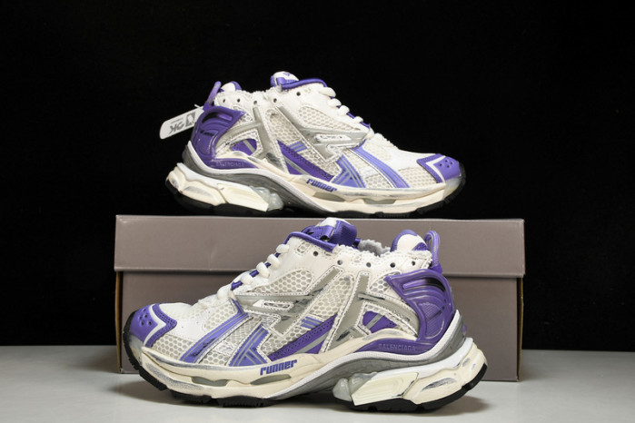 BLCG RUNNER SNEAKER