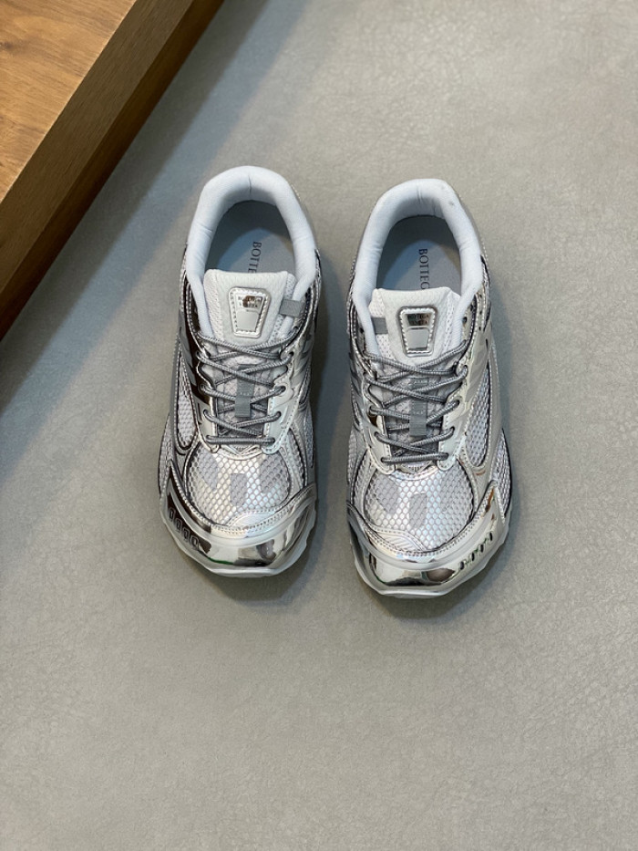 B0tte*a vene*ta orbit sneakers