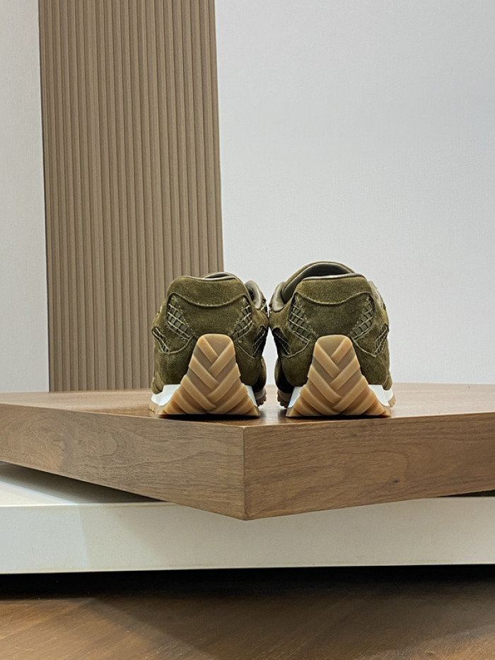 B0tte*a vene*ta orbit sneakers