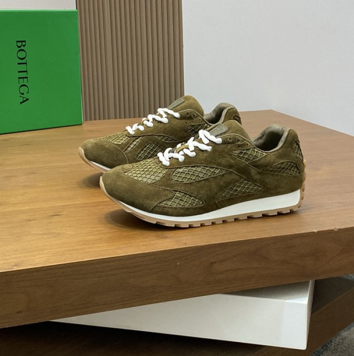B0tte*a vene*ta orbit sneakers