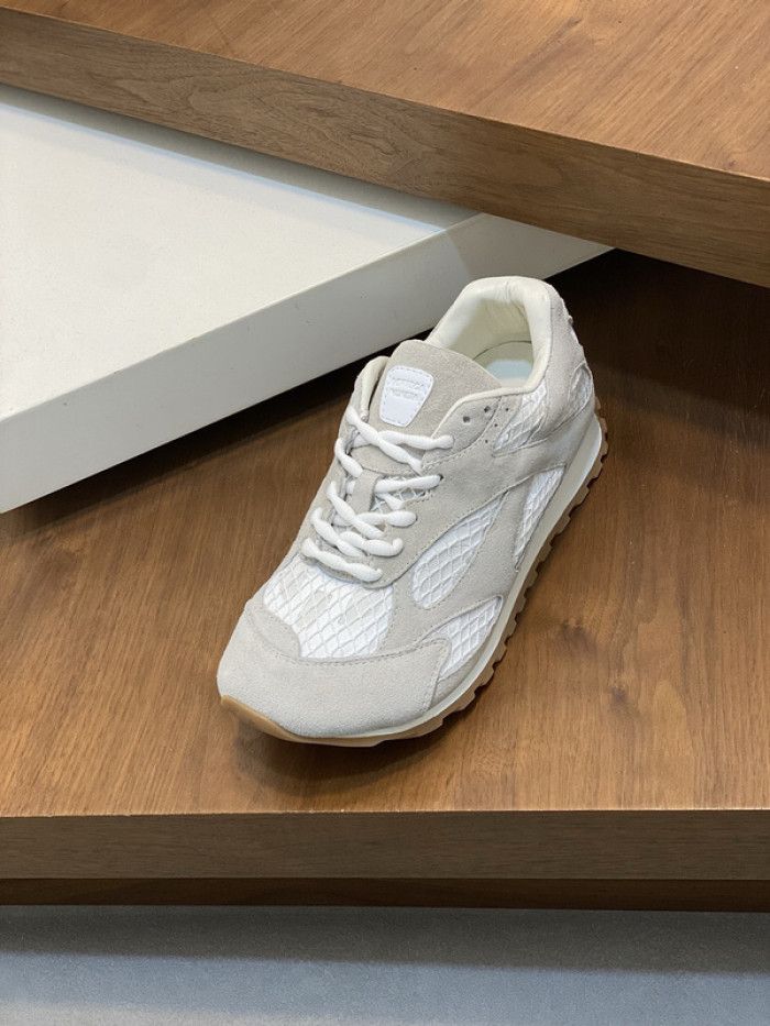 B0tte*a vene*ta orbit sneakers