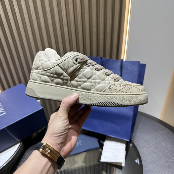 D1OR B9s SNEAKER
