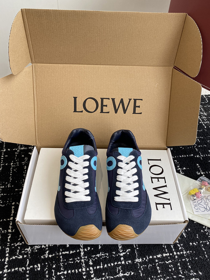 Loe*we Ballet Runner