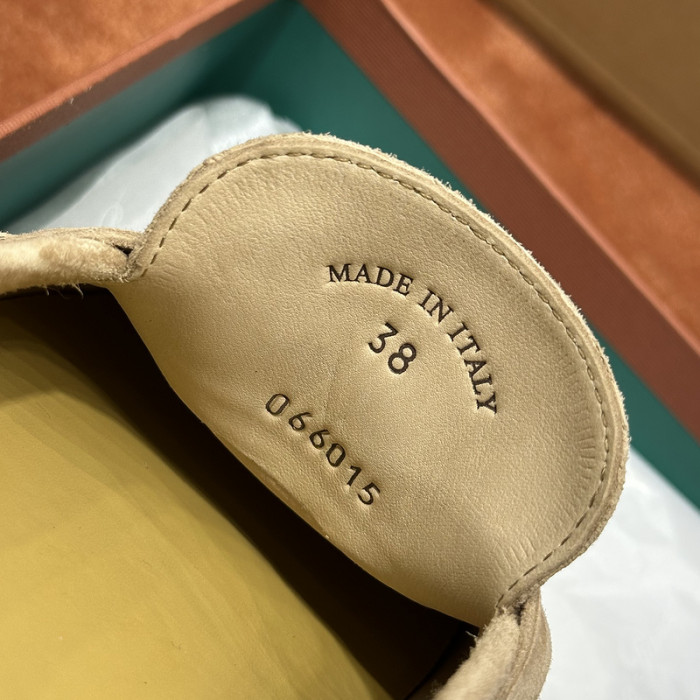 Lo*ro Piana Sneaker