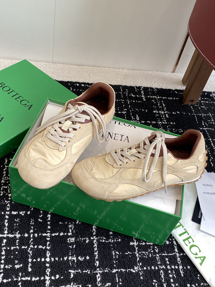 B0tte*a vene*ta orbit sneakers
