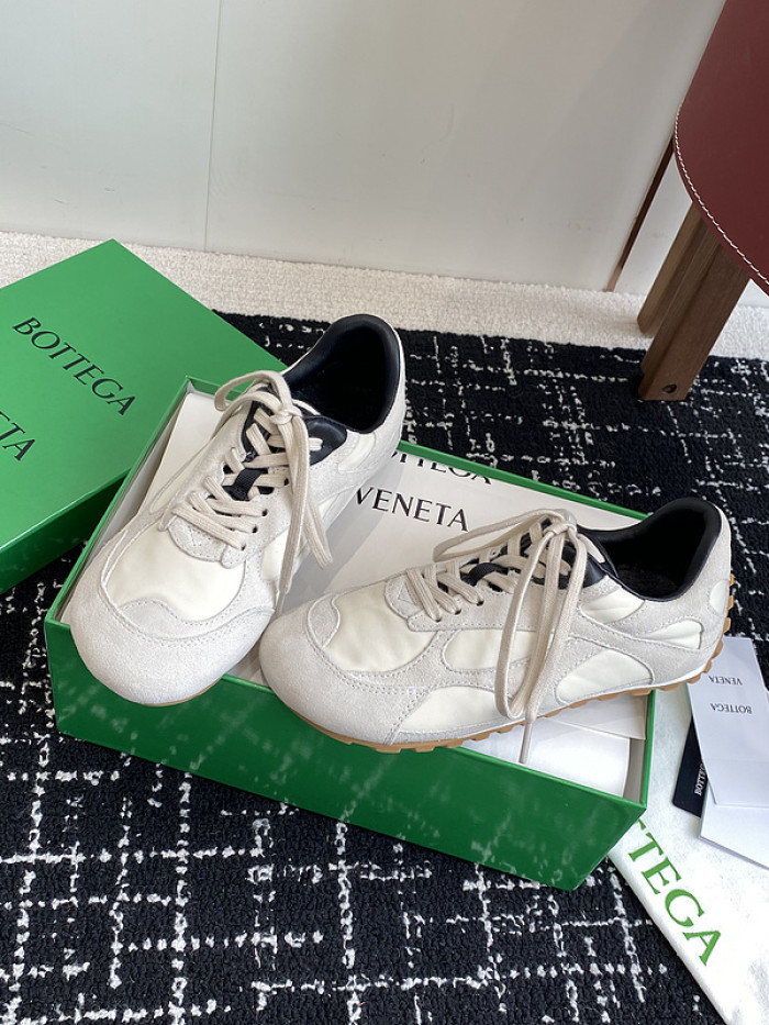 B0tte*a vene*ta orbit sneakers