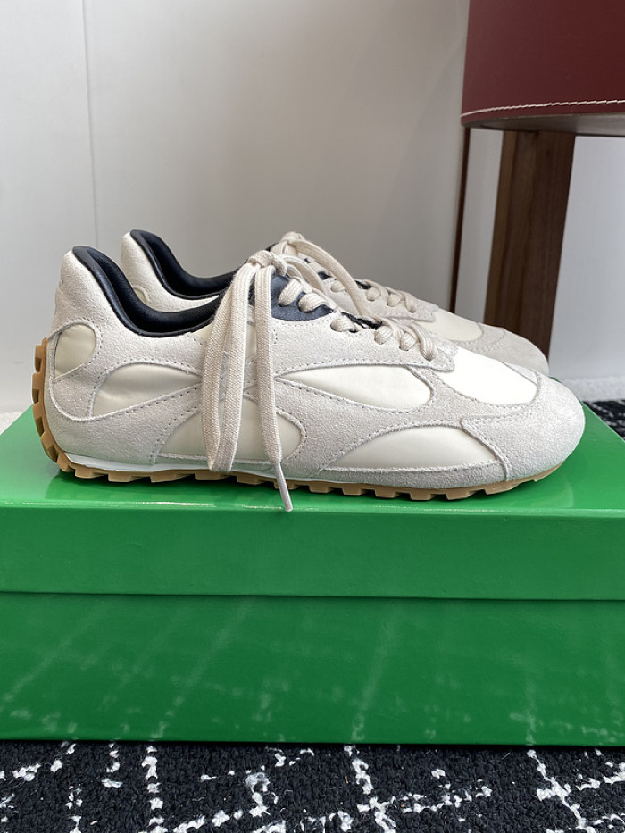 B0tte*a vene*ta orbit sneakers