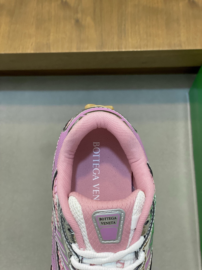 B0tte*a vene*ta orbit sneakers