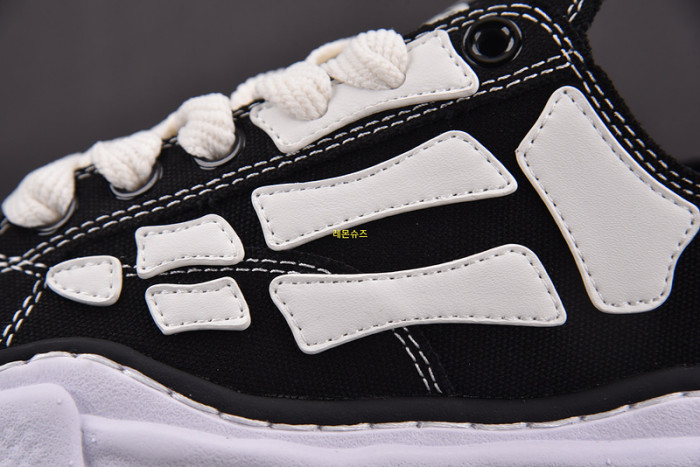 MMY&AMIRI Sneaker