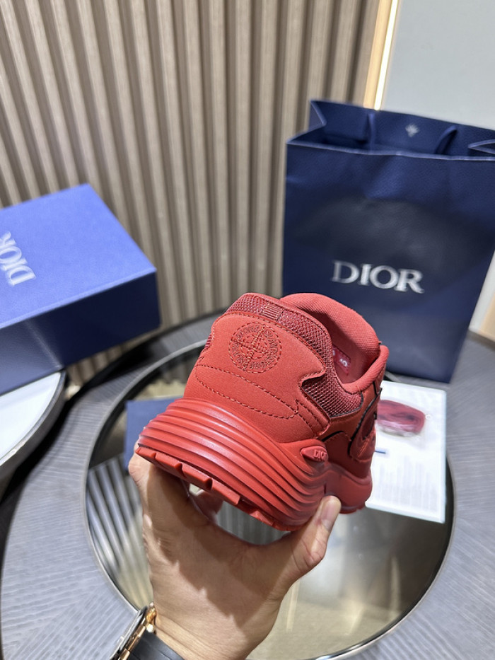 D1OR B30 SNEAKER