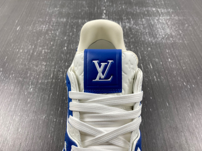 LOU1VTON trainer (EU47)