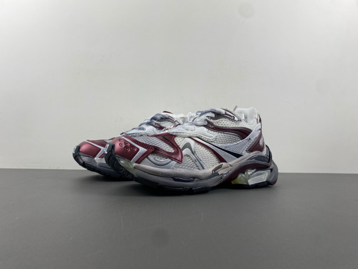 blcg runner sneaker