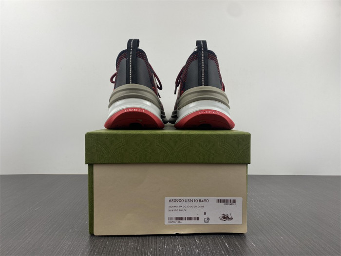 G*u*i1 run sneaker