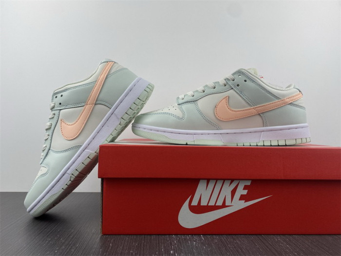 nike dunk low barely green dd1503-104