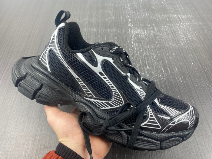 blc* 3xl sneaker