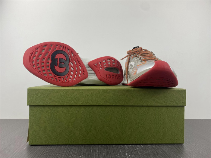 G*u*i1 run sneaker