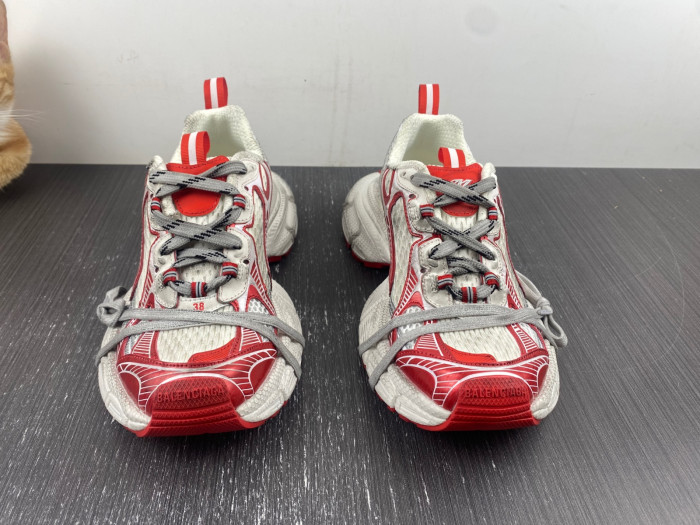 blc* 3xl sneaker