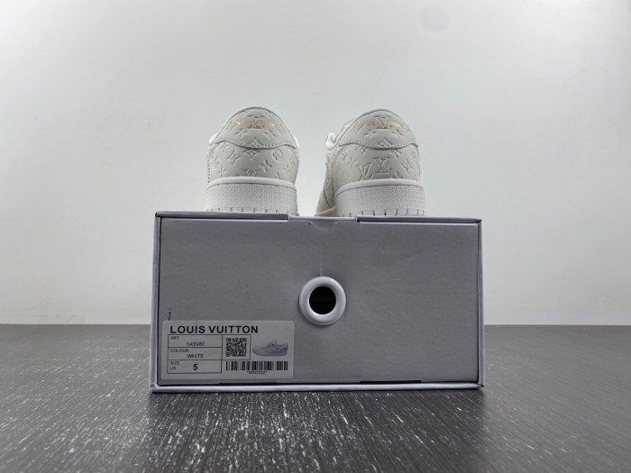 off-white x travis scott xlv x air jordan 1 cusT0m