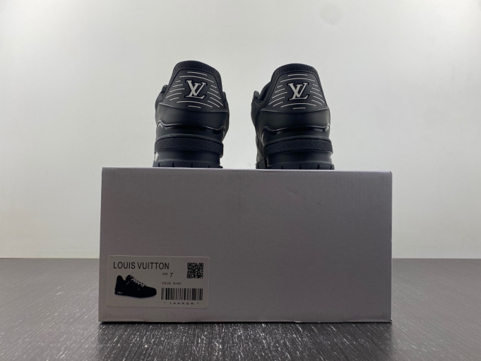 lou1vton trainer