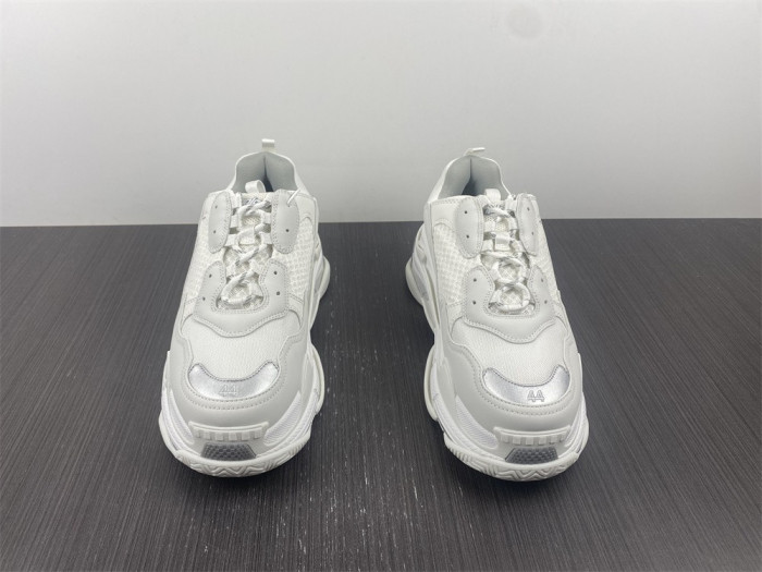 blc* triple s trainer