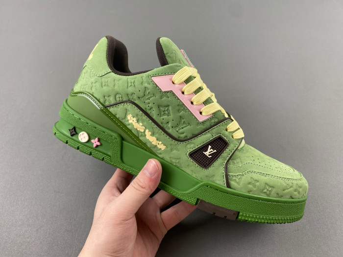 LOU1VTON trainer (EU47)