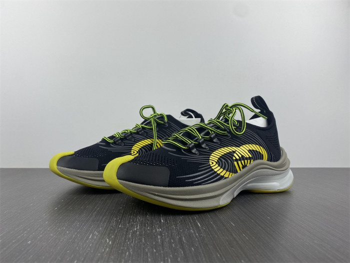 G*u*i1 run sneaker