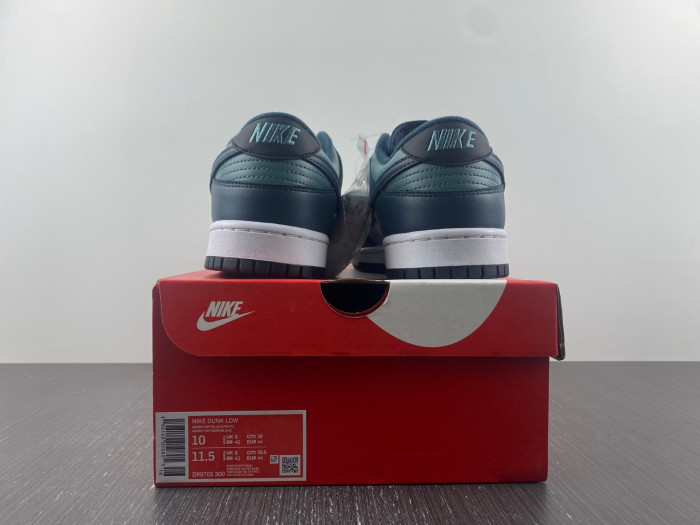 nike dunk low "armory navy" dr9705-300