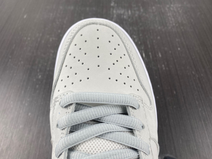 concepts x nike sb dunk low "white lobster" fd8776-100
