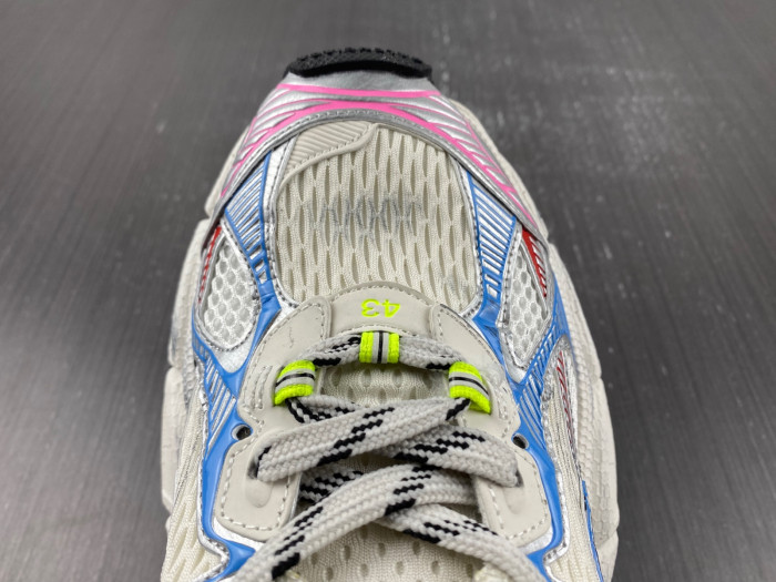blc* 3xl sneaker