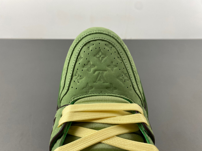 LOU1VTON trainer (EU47)