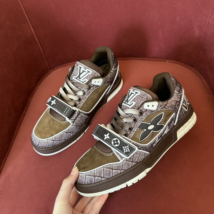 LOU1VTON SNEAKER