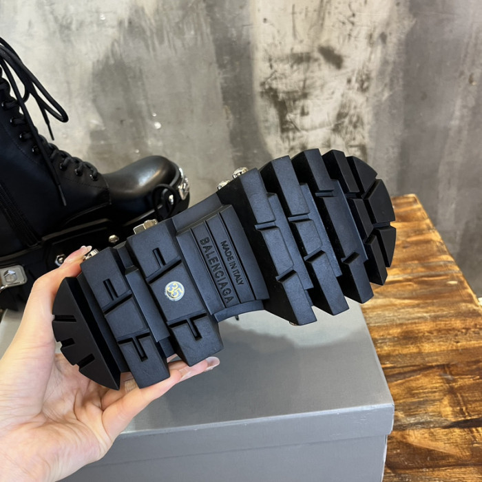 BLCG boots