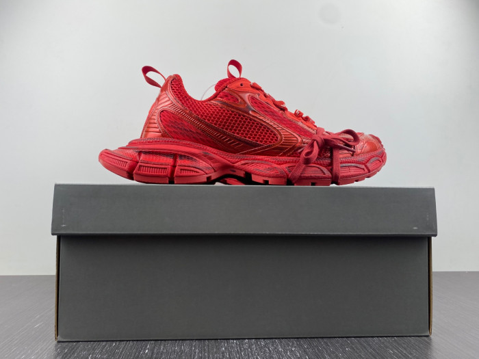 blc* 3xl sneaker