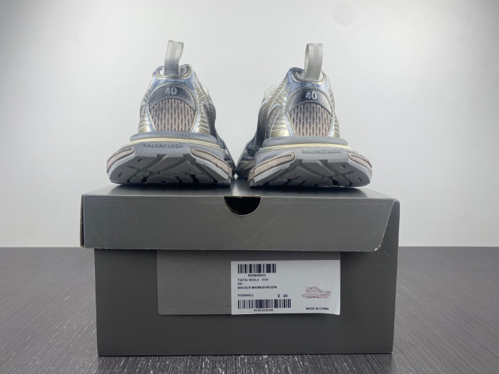 blc* 3xl sneaker