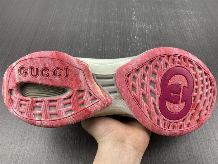 G*u*i1 run sneaker