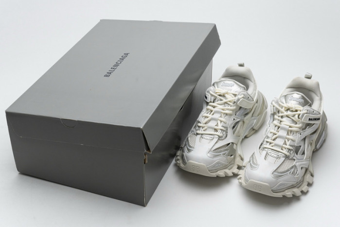 Ba*len*cia*ga track 2 sneaker white 570391 w2gn2 9000