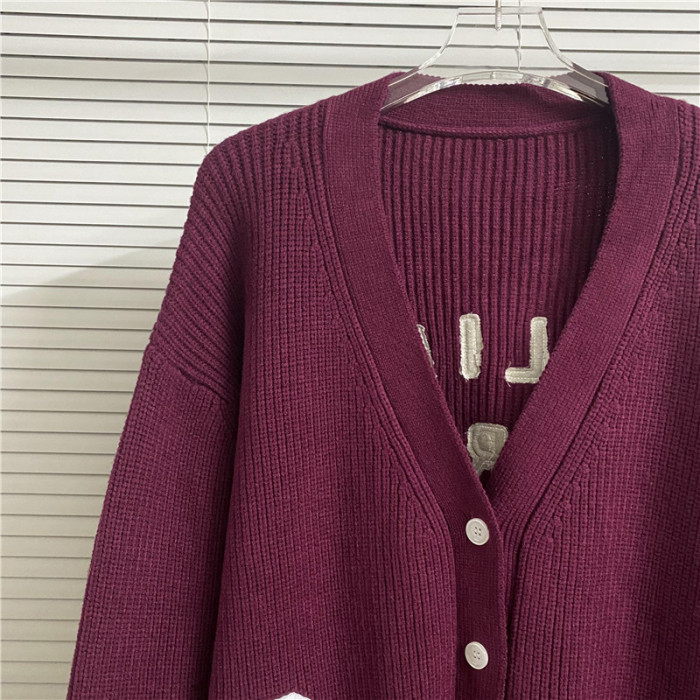Ce**e sweater mao-11