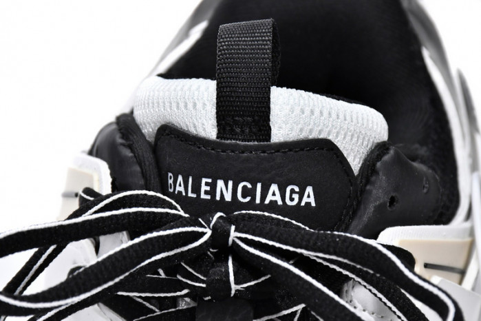 belanciaga Tess S. Black White Yellow 542023 W3NM3 7261