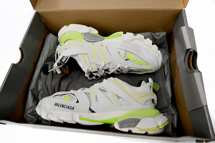 Ba*len*cia*ga tess s. white fluorescenc 542436 w3nu2 7660