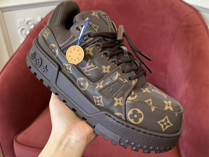 LOU1VTON SKATE SNEAKER 1V-7316