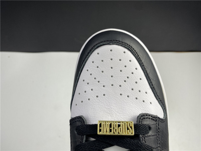 S*pre* x dunk low og sb qs 