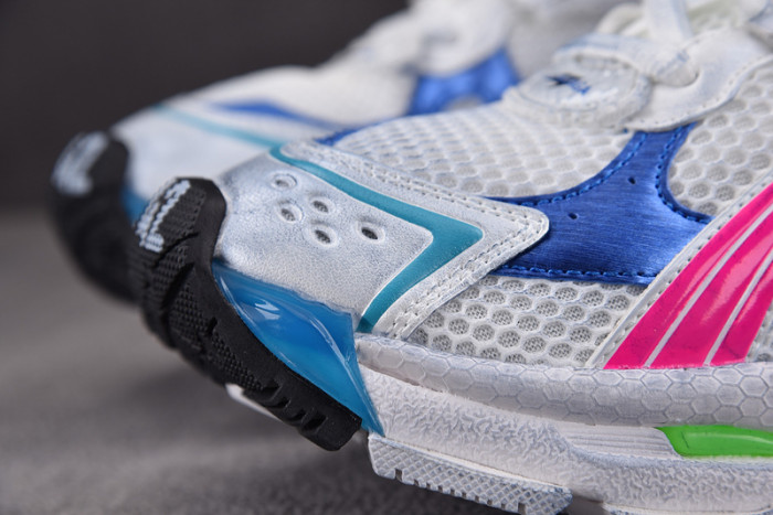 blcg runner sneaker