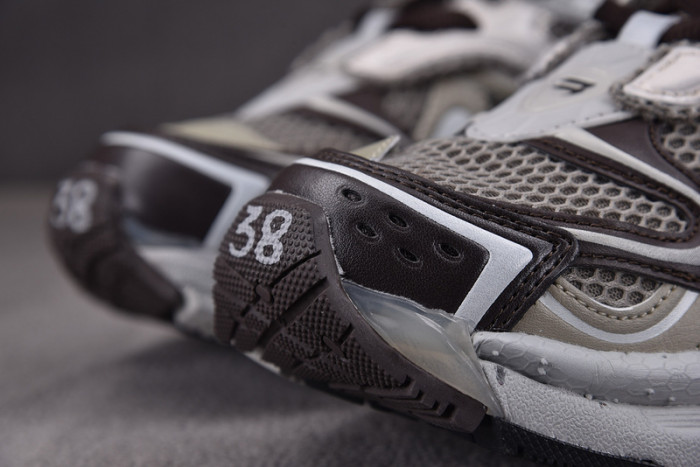 blcg runner sneaker