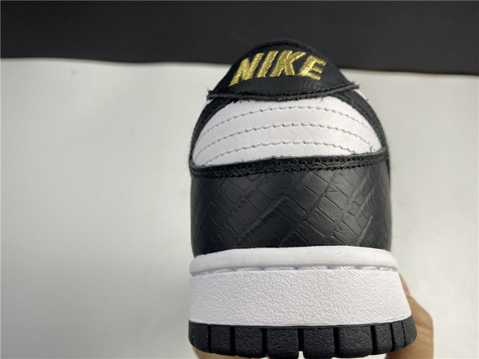 S*pre* x dunk low og sb qs 