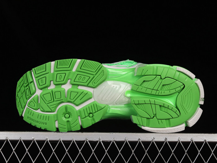blcg runner sneaker